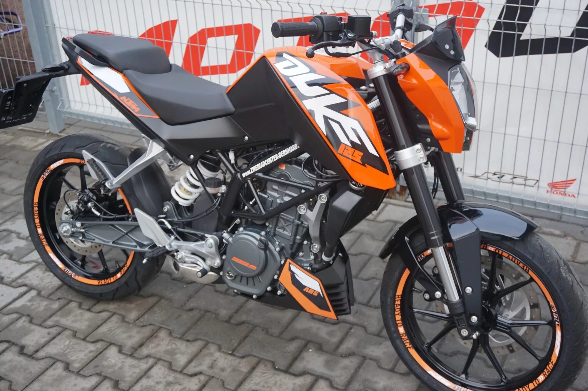 КТМ 125 Duke. KTM Duke 125. Мотоцикл КТМ 125 Duke. Мотоцикл KTM Duke 390. Купить ктм 125