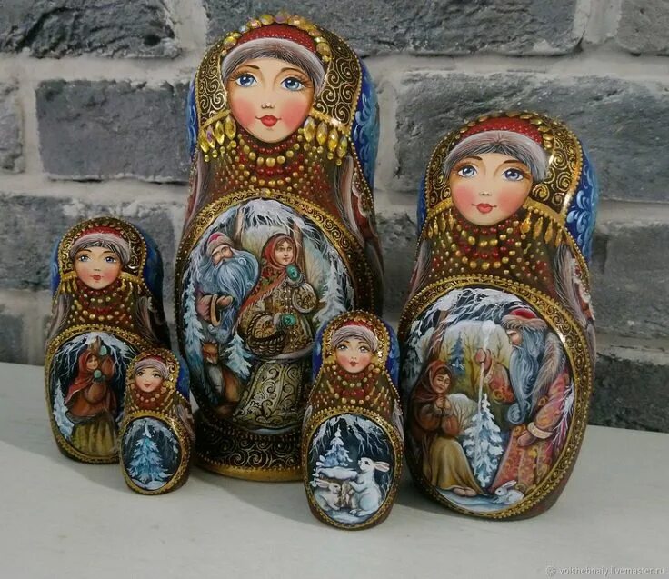 Новгородская матрешка. Матра матрешки. Матрешка с букетом. Кукла матрешка. Три матрешки.