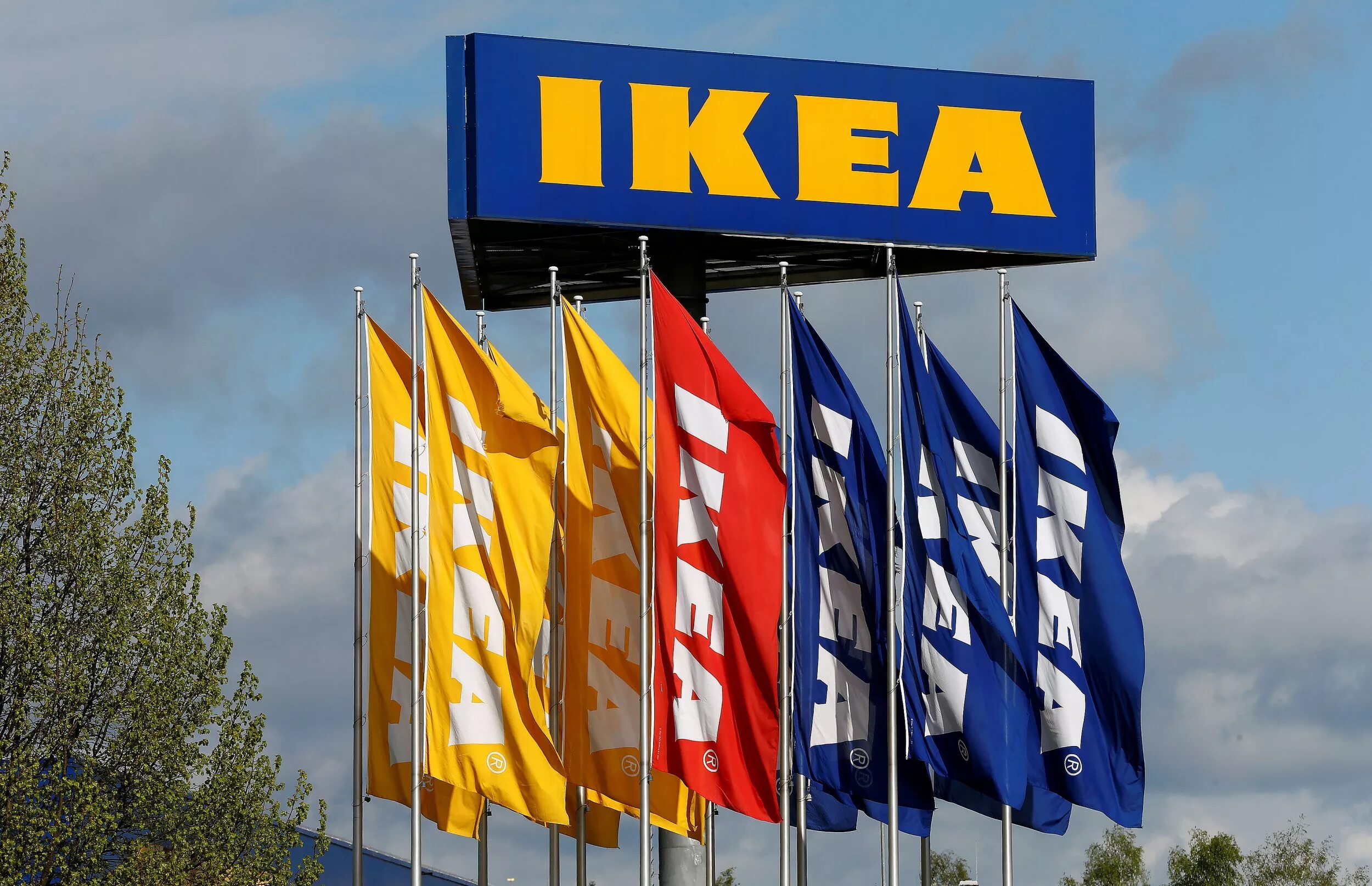 Компания ikea. Ikea в швеции. икеа эстония. шведы в икеа. икеа это шведская компания.