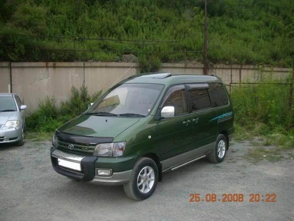 Таун айс 2000. Toyota Town Ace Noah 4wd. Тойота 2000 года Town Ace Noah. Toyota Town Ace Noah 1996. Тойота Town Ace Noah 4wd.