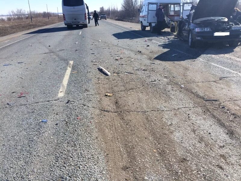 Новости акбулака оренбургской. Авария в соль Илецком районе. ДТП автобус соль Илецк и Акбулак. Трасса соль Илецк Акбулак.