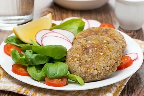 Гречневые котлеты постные с картошкой на сковороде