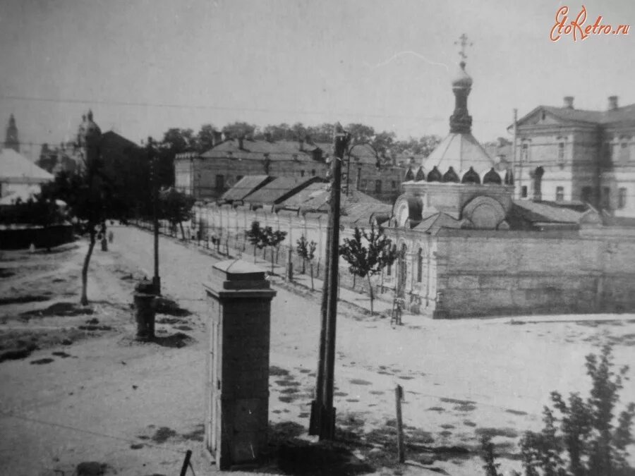 Астрахань раньше была. Старая площадь ленина астрахань. астрахань в 1960 году. астрахань 60 годов. площадь ленина астрахань до революции.