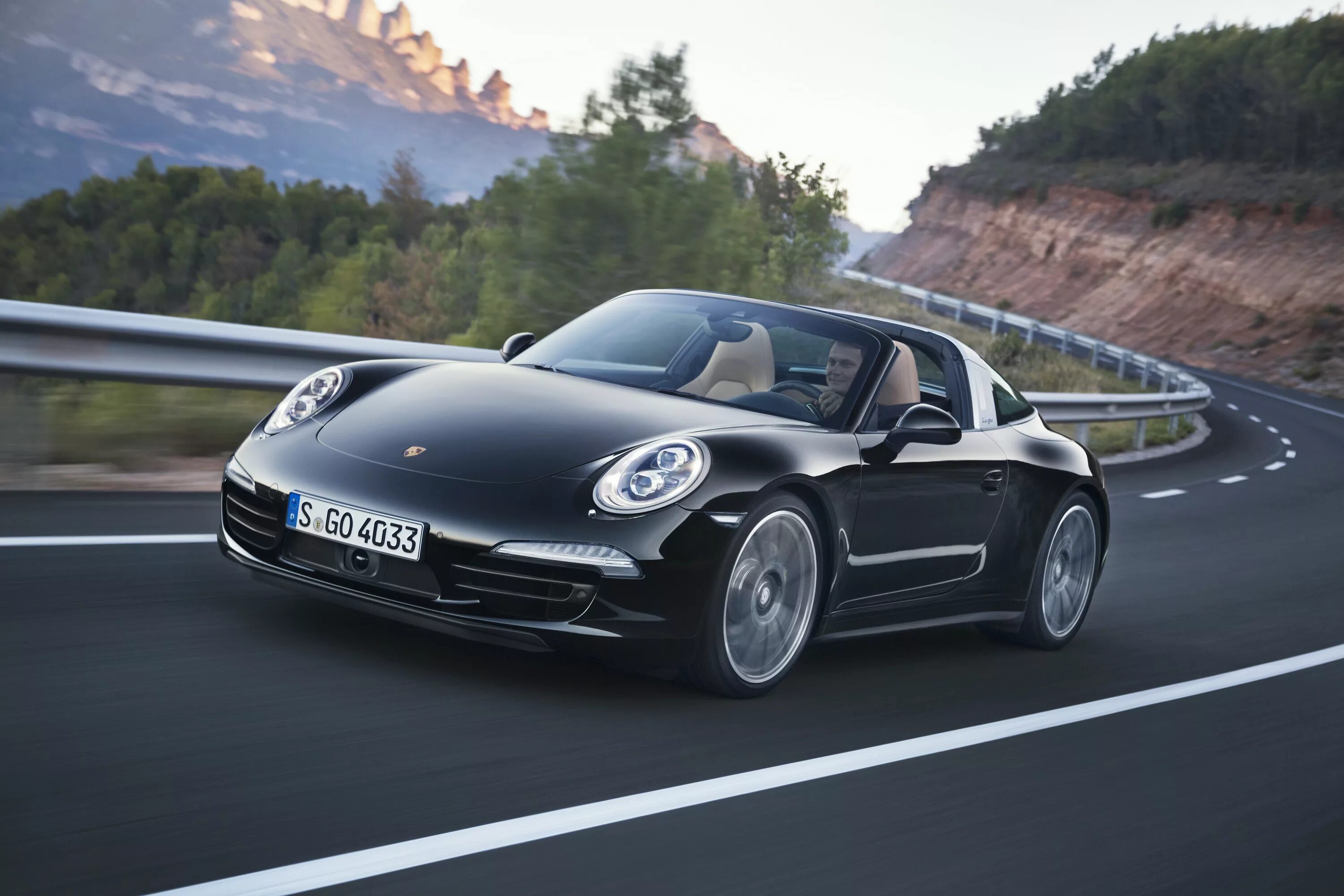 Порше 911 турбо с. Porsche 911 targa. Porsche 911 turbo s 2014. Порше 911 speedster. Спорткар порше 911.