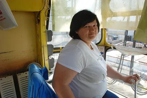 День крановщицы