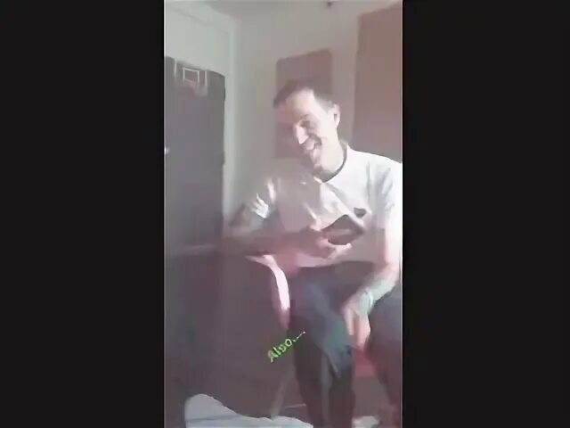 Сосед снимают видео