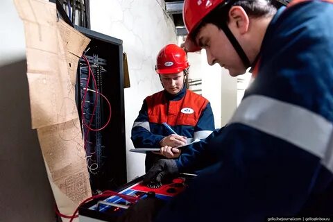 Сотрудник службы эксплуатации