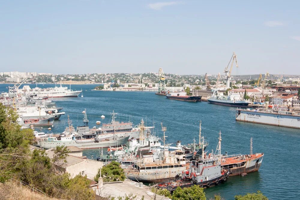 южная бухта севастополь. мнк южная бухта севастополь. инженерная бухта севастополь. южная бухта севастополь 1843. южная бухта севастополь сейчас.