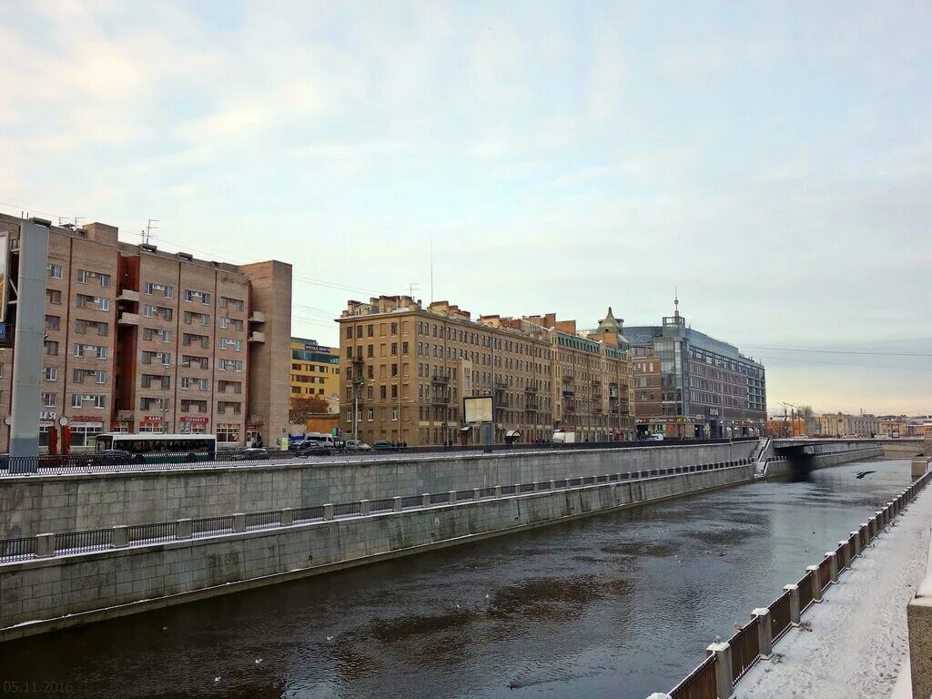 Набережная обводного канала 46. Набережная обводного. Набережная обводного канала санкт-петербург. Обводной канал набережная. Обводный канал набережная обводного канала.