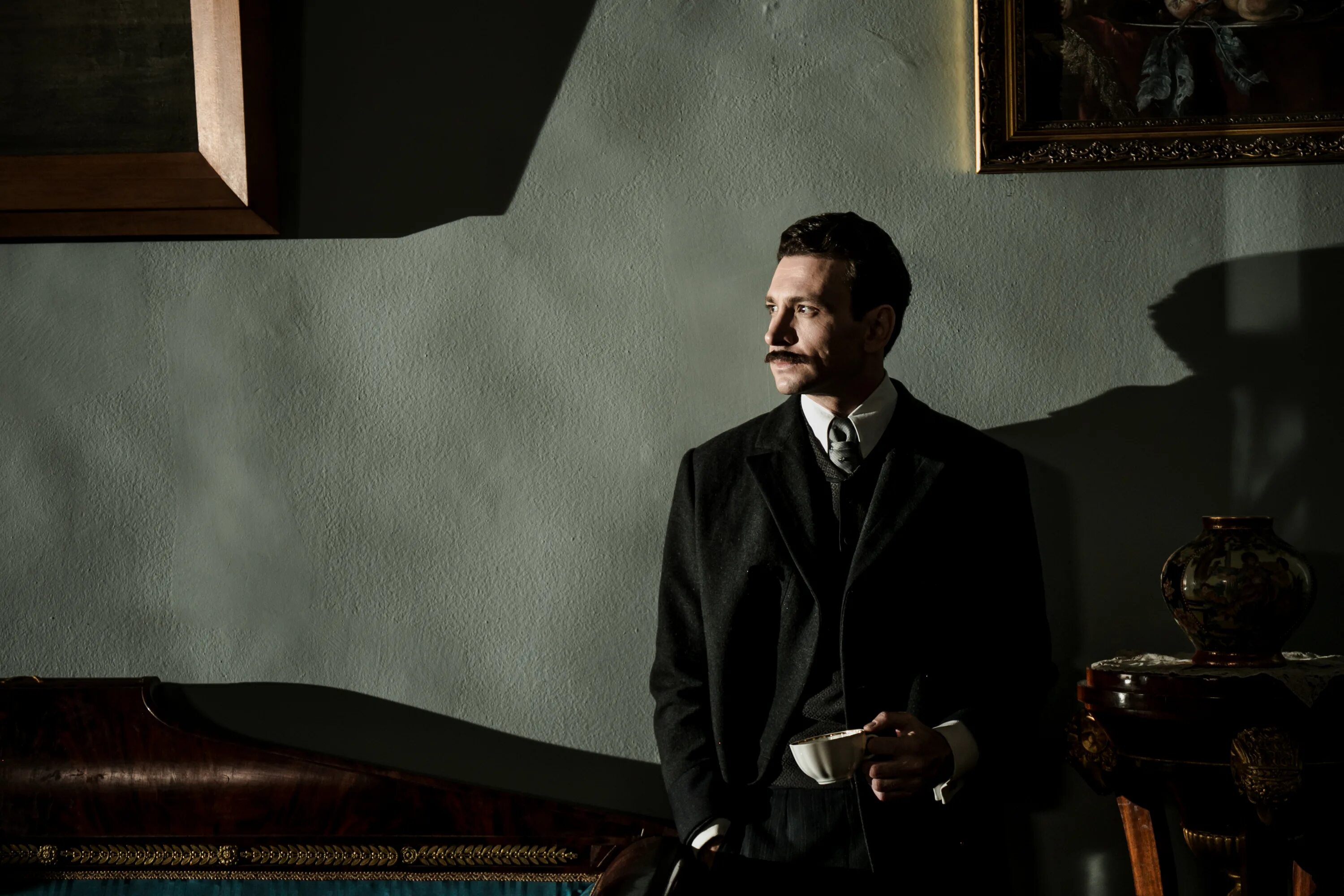 Антон хабаров адвокат ардашев сериал. Про ардашева по порядку. Про ардашева по порядку. Антон хабаров адвокат ардашев. Адвокат ардашев сериал 2021.