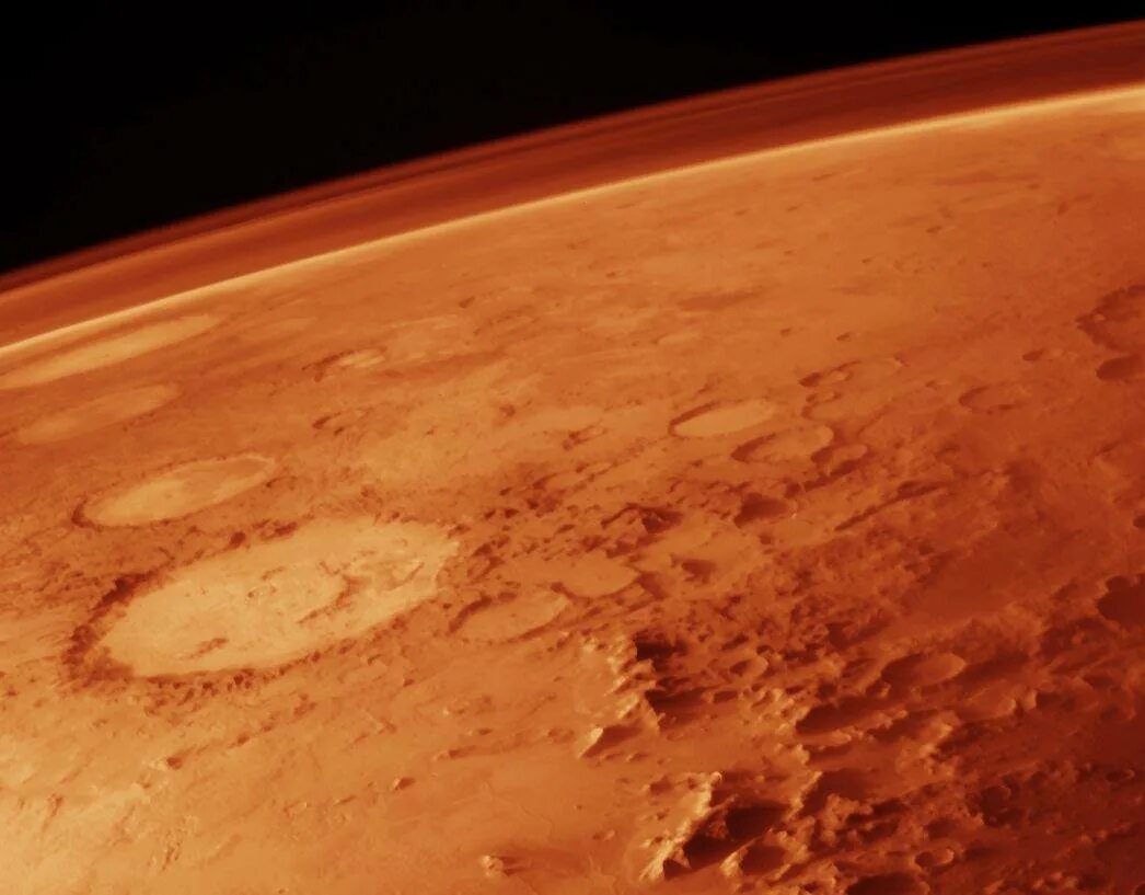 На марсе нет атмосферы. Марс поверхность планеты. Марс Планета атмосфера. На Марсе. Марс фото.