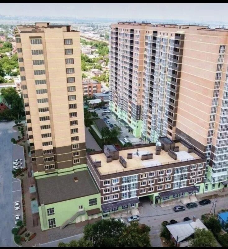Г батайск крупская. Крупская 1/1 батайск. Крупской 1 батайск двор. Г батайск крупская. Г батайск крупская.