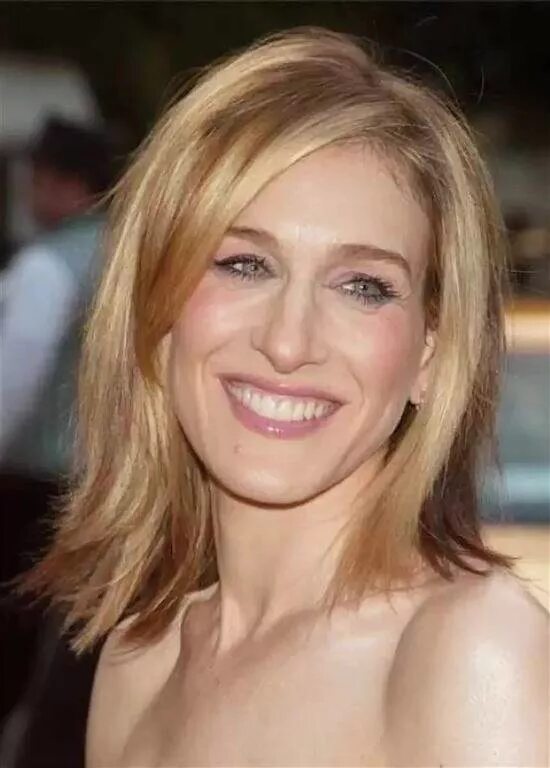 Лицо с длинным носом стрижка. Келли пиклер. Пэрис хилтон нос. Короткие стрижки для женщин с длинным носом. Лицо с длинным носом стрижка.