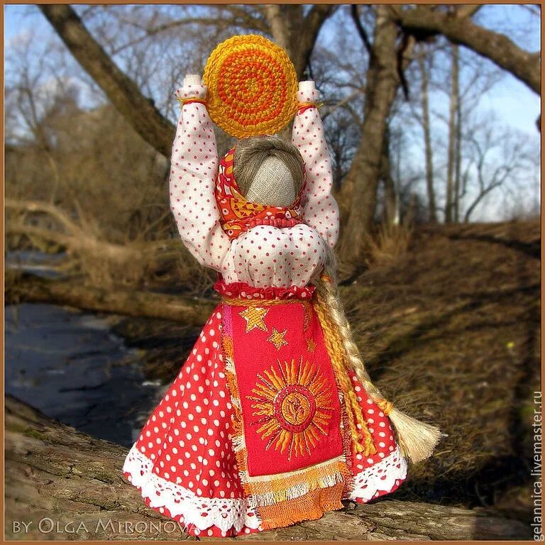 Маленькая куколка масленица. Маленькая куколка масленица. Традиционная масленичная кукла. Масленичная кукла в детский сад. Кукла масленица.