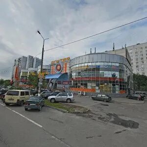 Космонавтов 34б