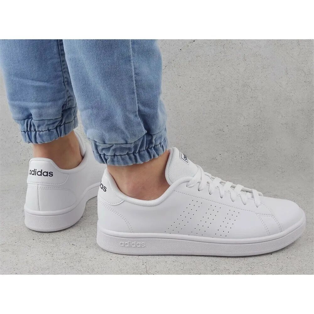 Кеды advantage base. Кроссовки adidas advantage base белый. кеды adidas advantage base shoes. adidas advantage base мужские. adidas advantage base мужские белые.