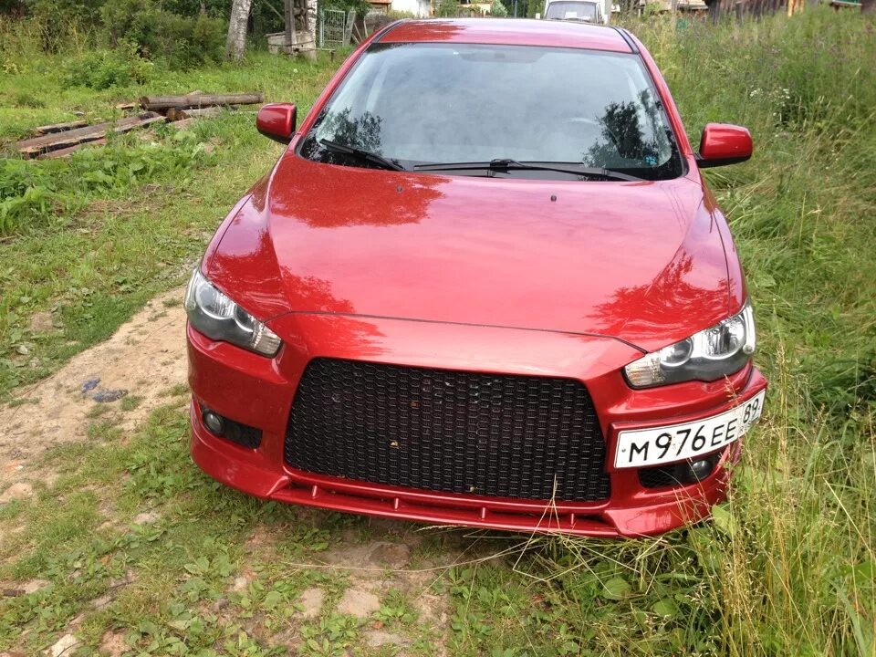 Lancer 10 бампер передний. Mitsubishi Lancer 10 номер сбоку. Бампер Мицубиси Лансер 10. Митсубиси Лансер 10 без бампера. Передний бампер Лансер 10.