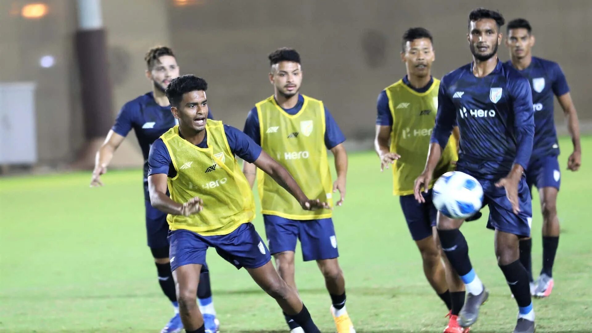 Live afc u23. Afc u23 asian cup. afc u23 asian football confederation. buriyev u23. khusanov u23.