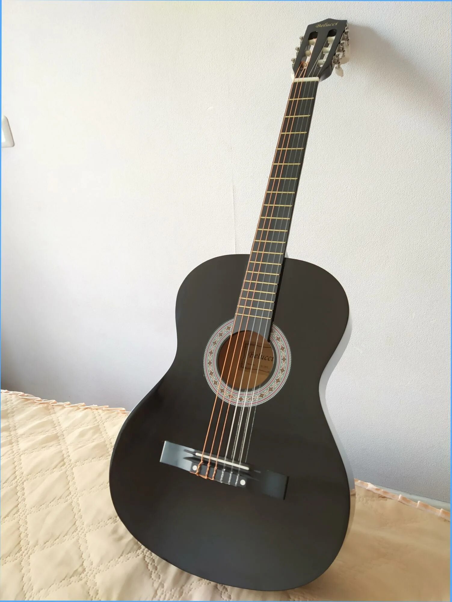 Гитара belucci. Гитара акустическая bellucci bc3825. акустическая гитара belucci bc3810 bls. гитара белуччи 3905. bellucci bc3805 bk.