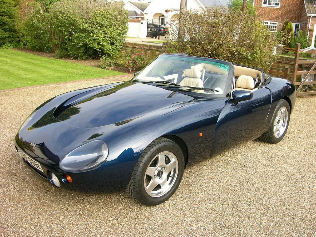Tvr ink iriv. Tvr 2022. Tvr 350. Tvr машина. Автомобиль tvr tuscan.
