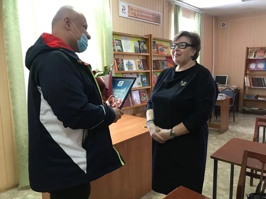 Секретарь в школе. Секретарь кострома каталог. Секретарь кострома каталог. Кострома жена андриановамбориса. Заседание фото.