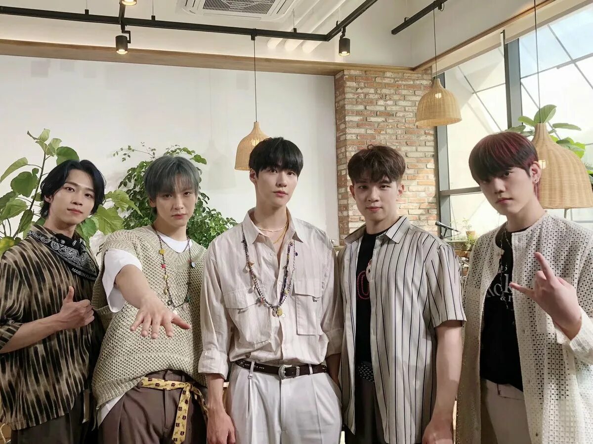 Группа n 9. N.Flying. 1/N группа. N.Flying участники. N.Flying альбомы.