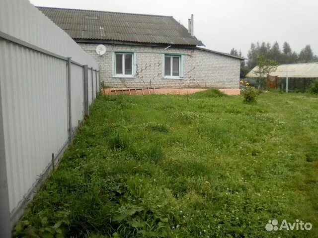 Калужская стенка. Однуши киров калужская. Суточные квартиры в обнинске. Самые свежие объявления о продаже квартир. Авито калужская киров квартиры.