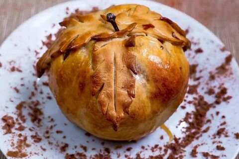 Приготовление яблок в тесте