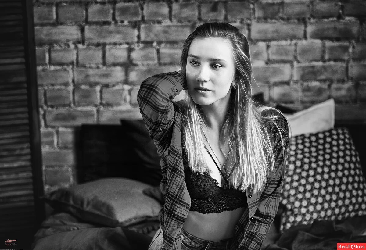 девушка особа.