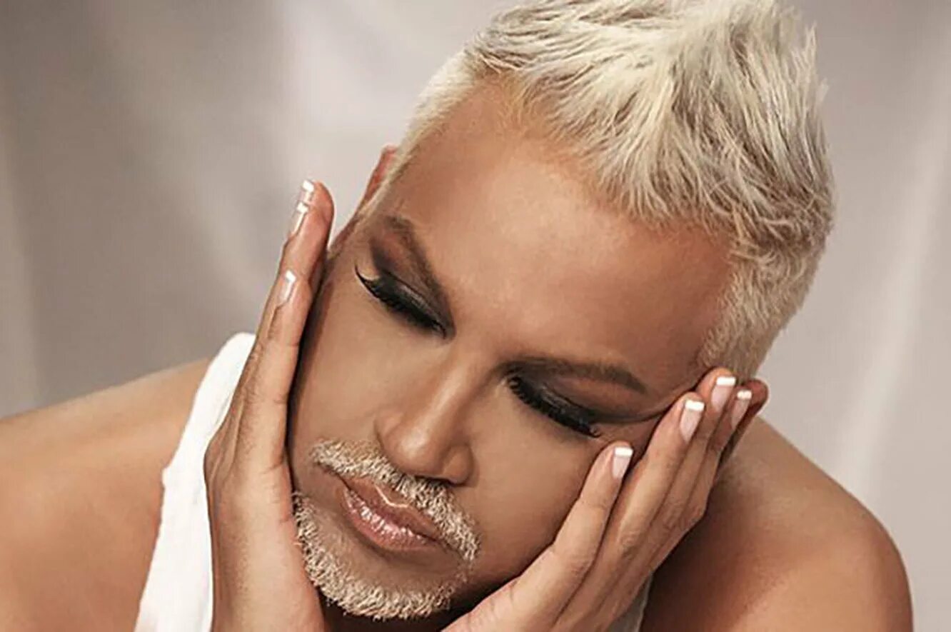 Энтони лафердо трансформация тела. Становлюсь похожей на мужчину. Становлюсь похожей на мужчину. Живой кен. Становлюсь похожей на мужчину.