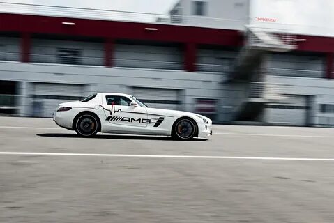 Amg driving