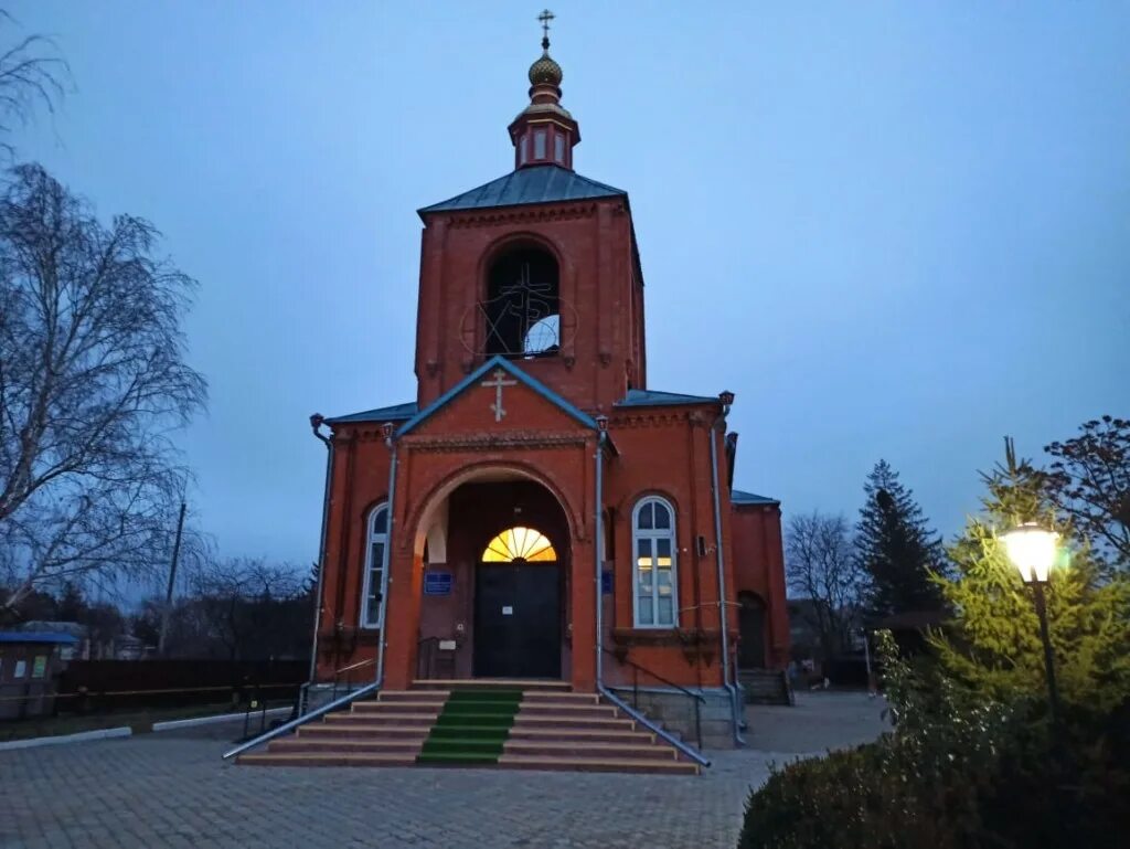 Села успенского. Села успенского. Село успенское успенского района краснодарского края. Успенская церковь село успенское краснодарский край. Села успенского.