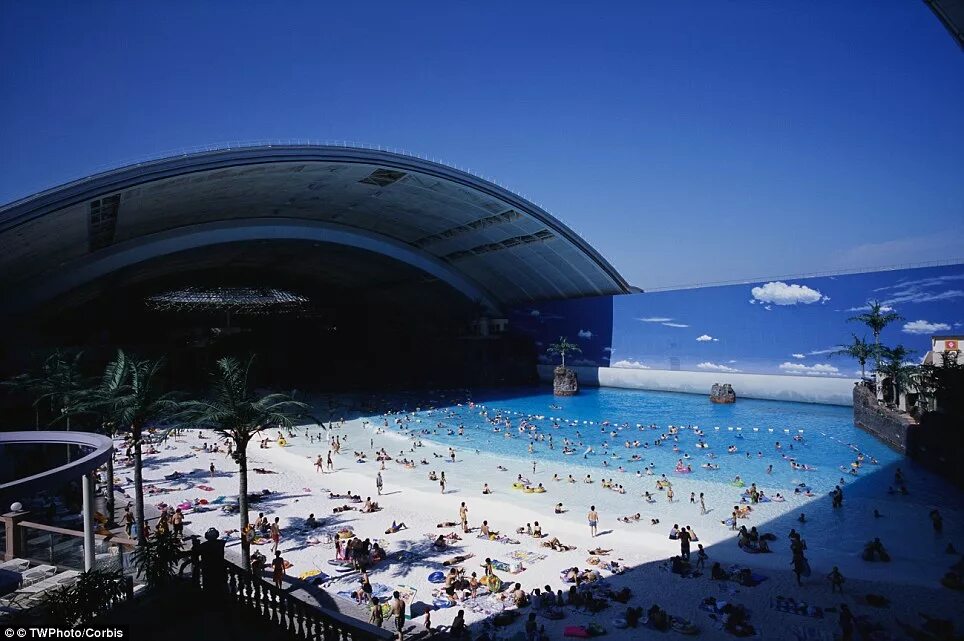 Seagaia Ocean Dome аквапарк. Самый большой аквапарк Seagaia Ocean Dome. Океанский купол «Ocean Dome». Ocean Dome в Японии.