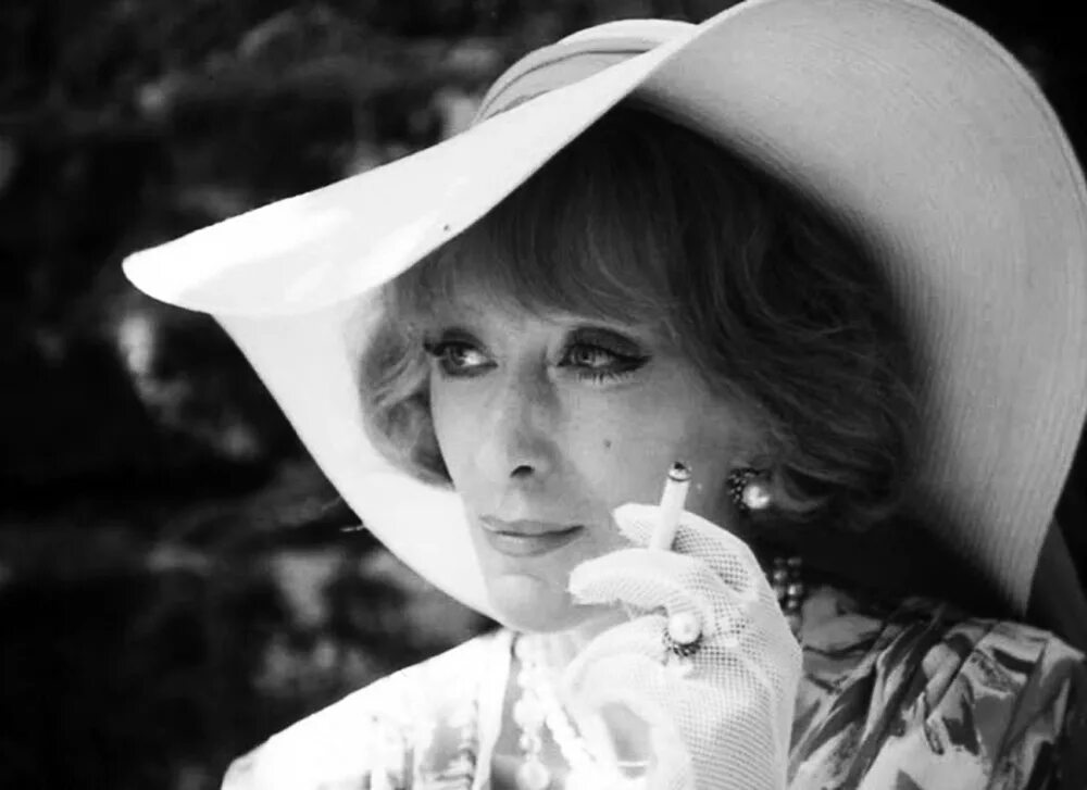 Екатерина васильева визит дамы. Екатерина васильева визит дамы. Светлана немоляева визит дамы. Визит дамы фильм 1989 финал. Екатерина васильева визит дамы.