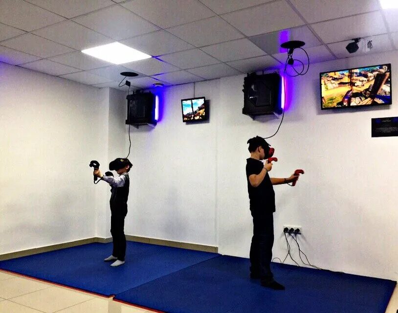 Versus vr новосибирск. клуб виртуальной реальности. Vr club новосибирск. виртуальная реальность новосибирск. Vr клуб.