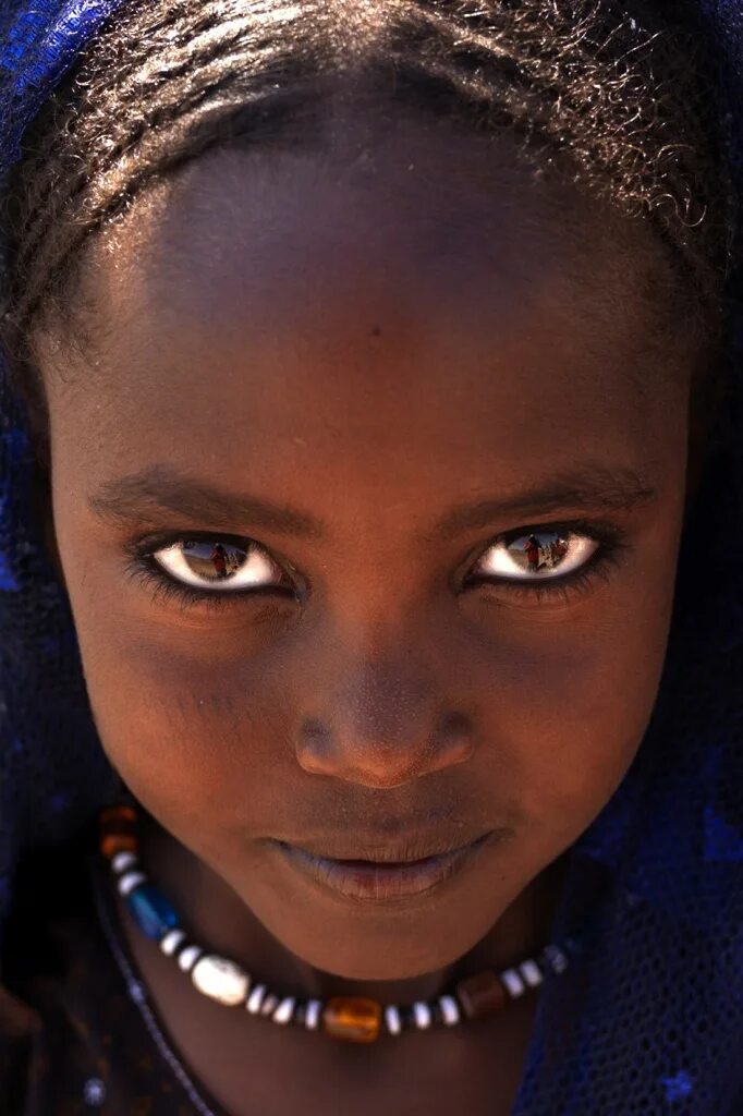 Катрин Грозная. Африканка с голубыми глазами. Красивые африканки. Красивая Африканская девочка.