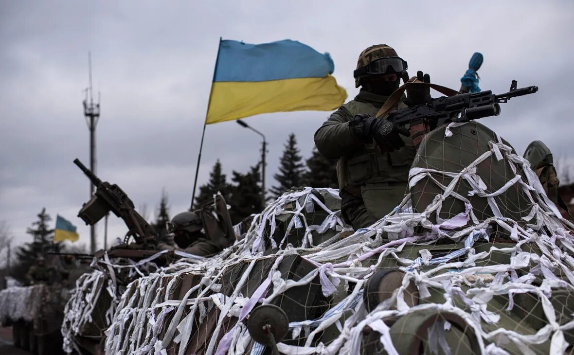 Украина сдается россии сегодня. Украинские войска. Украинские силовики. Российские военные на Украине.