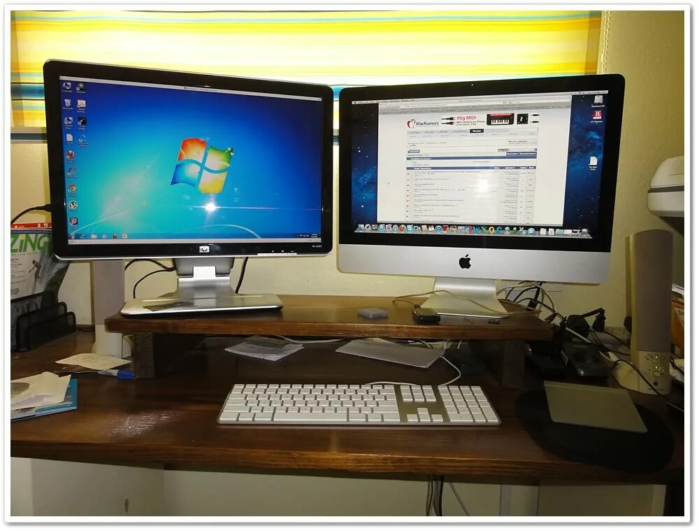 Mac монитор 2003. Mac монитор 2004. IMAC 24 + доп монитор. Dual Monitor IMAC.