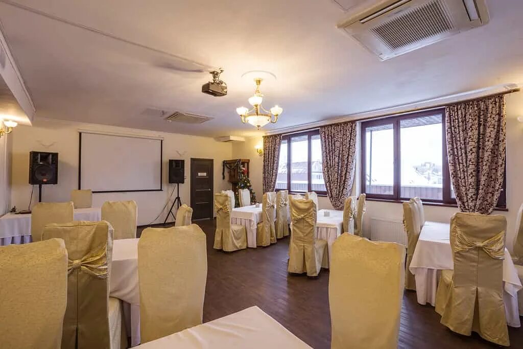 Ресторан royal fish адлер. Лучшие рестораны балашихи. Ресторан вилладж балашиха. Ресторан вителло балашиха. Гетман ресторан балашиха.