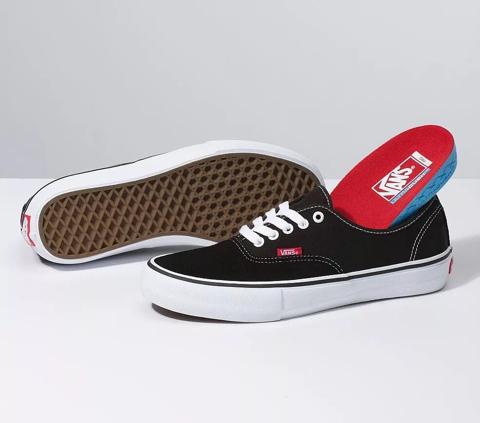 Пума вансы. Ванс authentic. кеды вансы authentic. кроссовки vans pro. кеды ванс подошва.