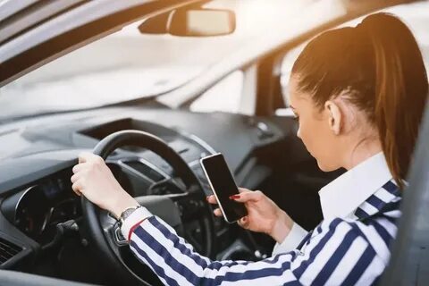 Телефон в машине штраф