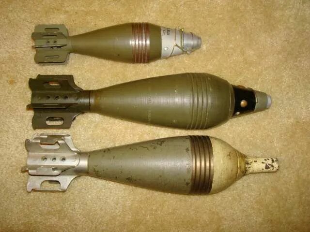 Мина м 82. 120мм mortar shell. 60-мм мины m49a2. 82мм минометная мина ркка. 105мм снаряды нато.