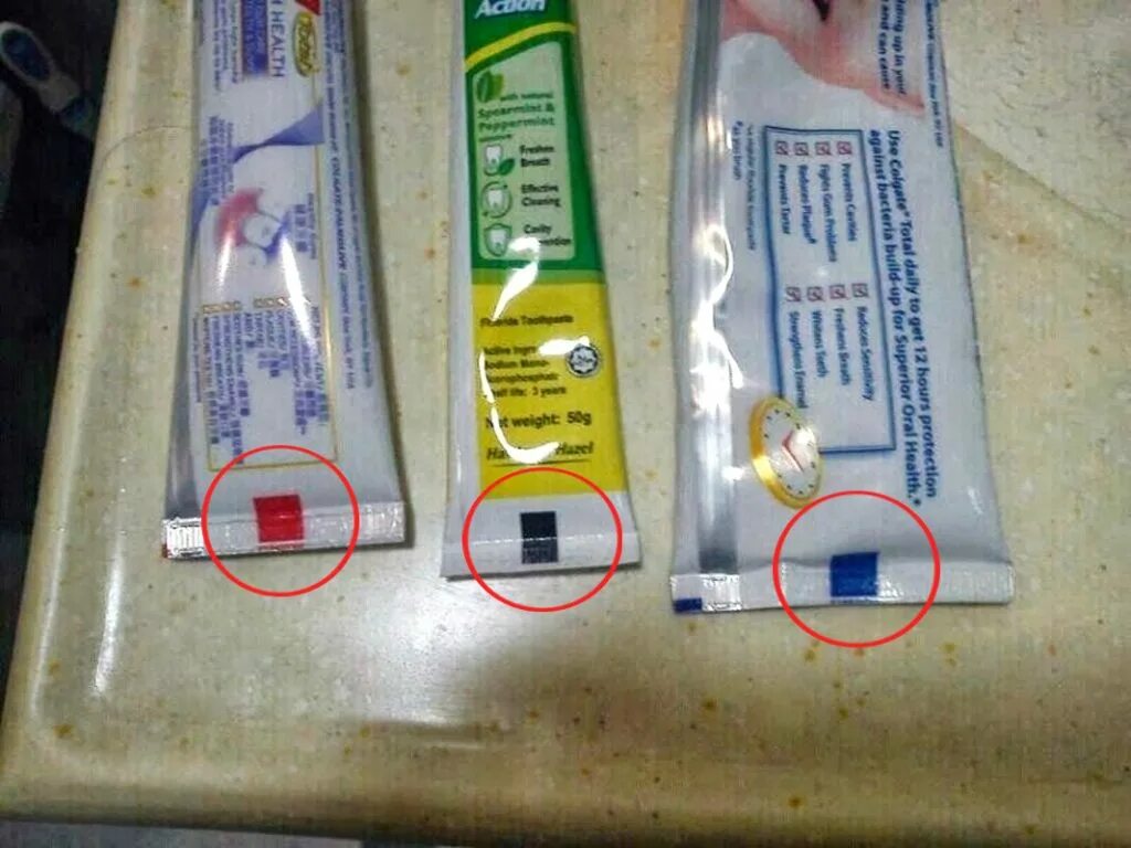 Можно чистить зубы в рамадан зубной пастой. Зубная паста полоски на тюбике. Маркировка зубной пасты. Зубная паста квадратики на тюбике. Маркировка на тюбиках зубной пасты.