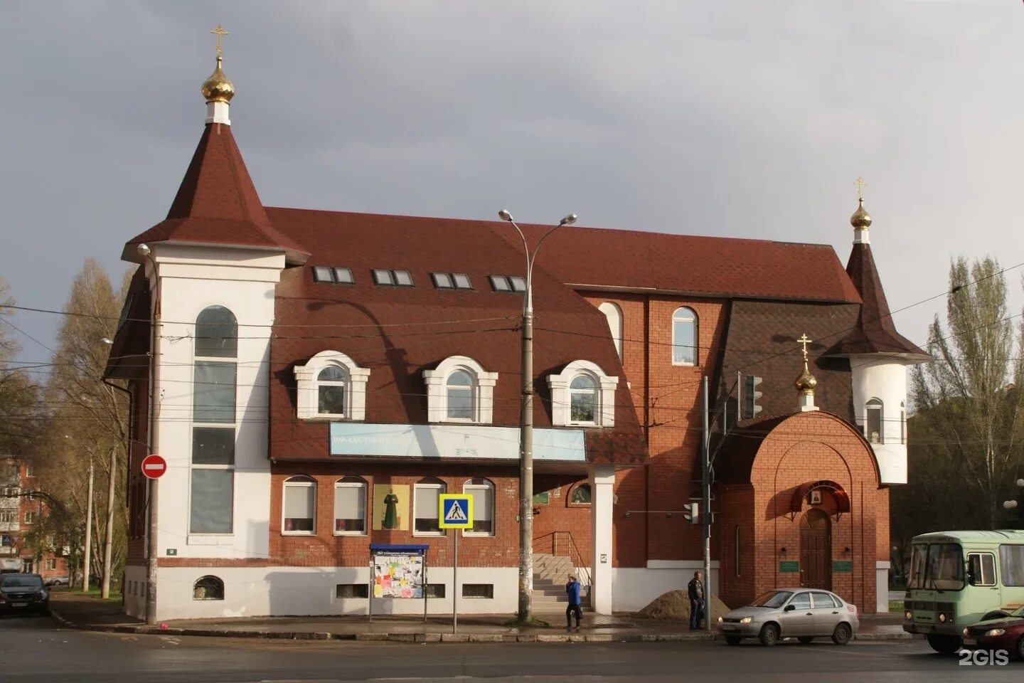 Храм святой матроны в москве. Храм матроны в самаре. Храм матроны московской поселок гранный. Храм матроны московской поселок гранный. Храм матроны московской.