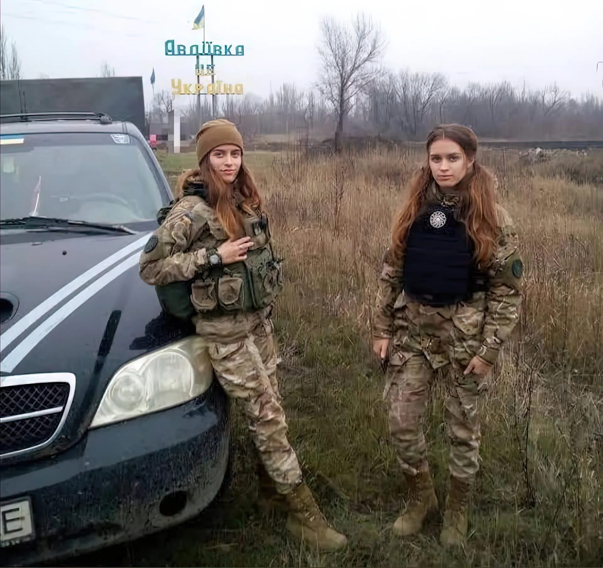 Девушек берут добровольцами