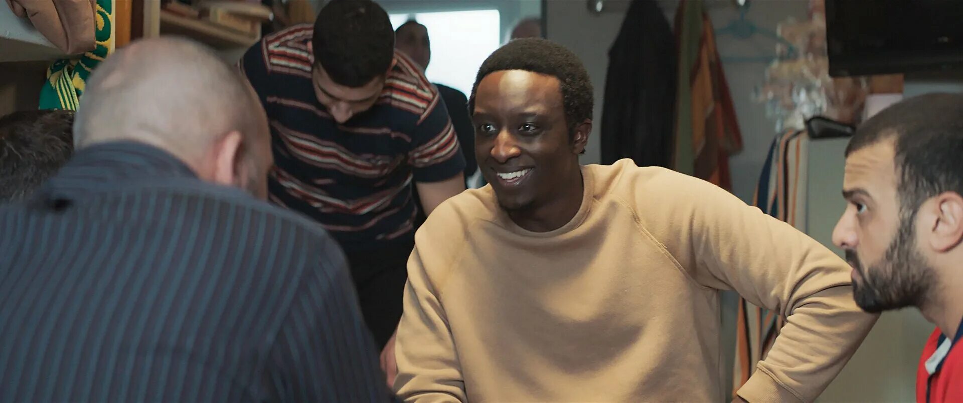 дружить по-русски! (2019). Inseparables 2019. дружить по-русски! (2019). комедия дружить по русски. альбан иванов путин.