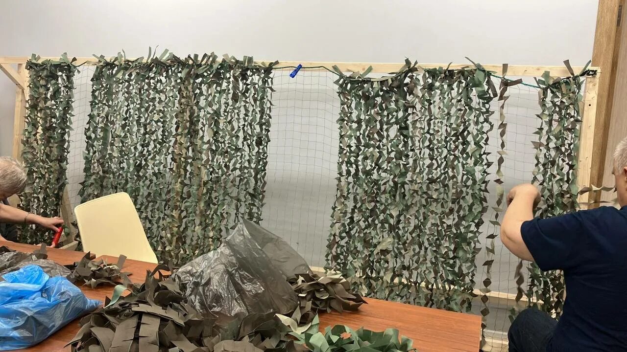 маскировочные сети плести москва. плетение индивидуальных сетей для солдат. маскировочные сети плести москва. маскировочная сеть тм-402. ткань-сетка маскировочная "камыш", 70 г/м2, №2а, 1метр (ширина 1,5м).