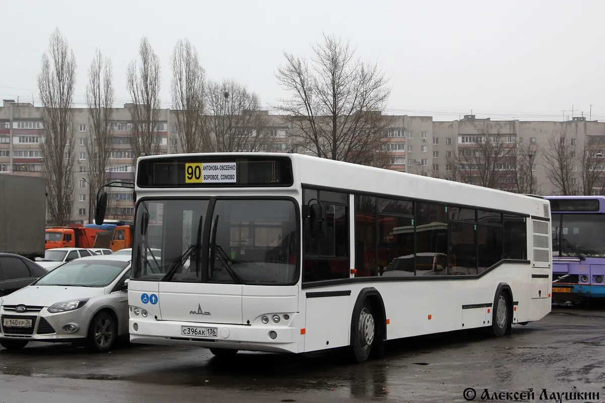 Новые автобусы 2024 ярославль. МАЗ-103 новый Воронеж. 10 Автобаза Воронеж. Автобус 2024. МАЗ 103 485 Р 172 ае 186 маршрут 4.