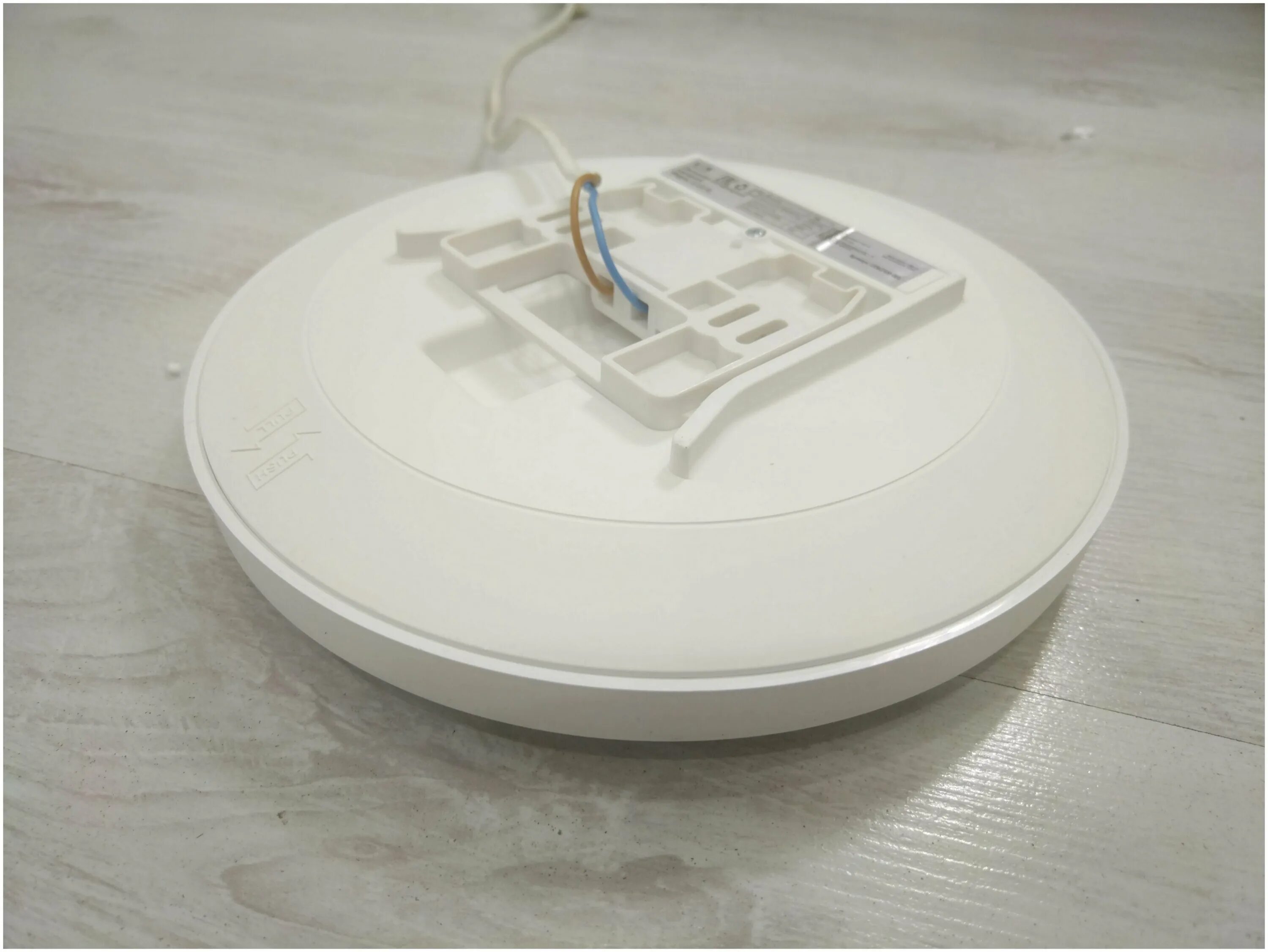 Le led bl. сонекс led пульт. светильник настольный leek с платформой. светильник потолочный bl124. Le led bl установка.