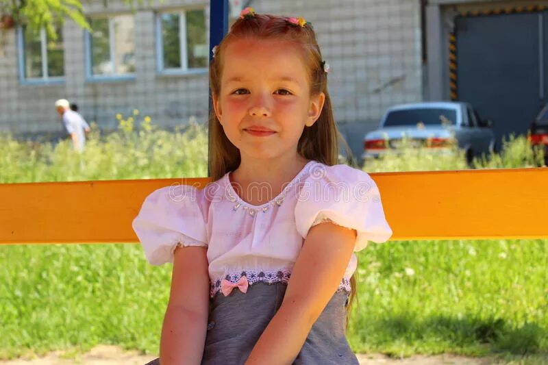 Семилетняя девочка со светлыми волосами варя морозова. Фотографии семилетних девочек. Семилетняя девочка. Видео семилетней девочки. 7 летняя девочка.